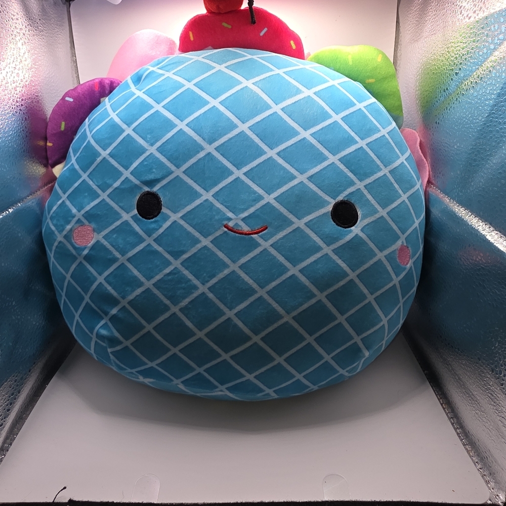 Squishmallows Lot: Bertie 10”, Chelsea & Carmelita 7” – Set of 3 Plush - Picture 2 of 14